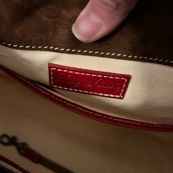 Dooney And Bourke Toscana Florentine leather Shoulder Bag In Red, EUC 🔥 - Picture 10 of 16